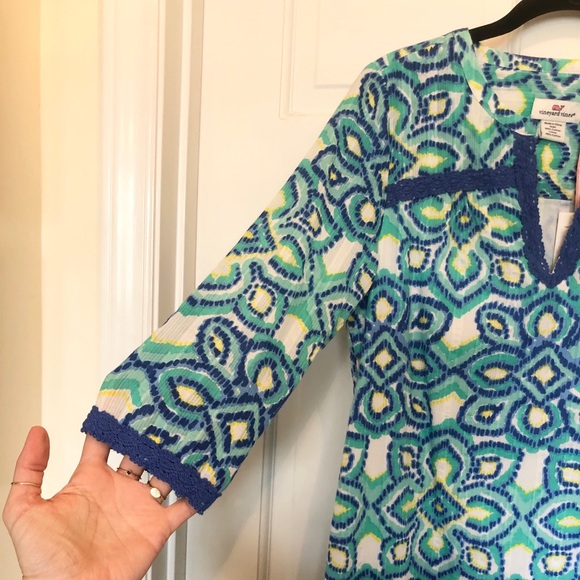 NWT Vineyard Vines Ikat Medallion print dress - Picture 5 of 8